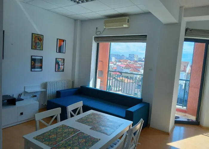 Sunrise Faleza Nord Apartman *